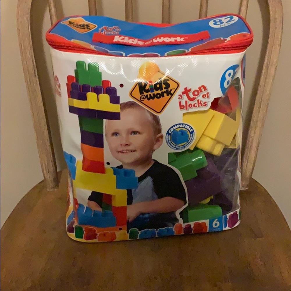 A ton of blocks mega block compatibile